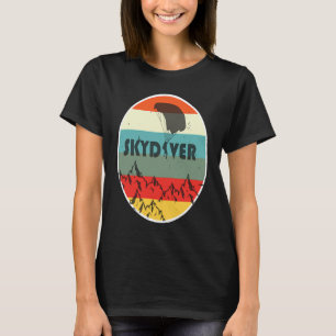 Skydiving Vintage Skydiver Parachute BASE Jump Pl T-Shirt