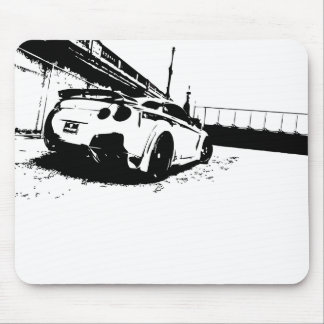 Skyline Rear View Shot. Mouse Pad