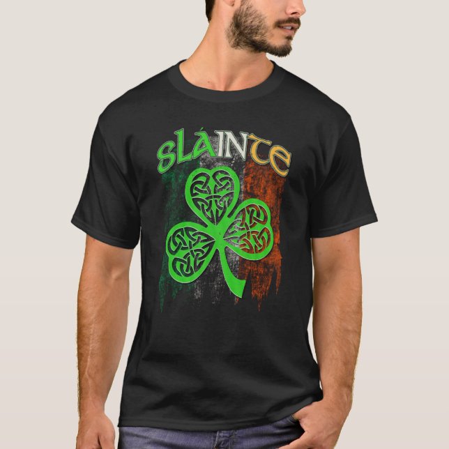 Sláinte Celtic Knot C Grunge Flag St Patrick's Day T-Shirt (Front)