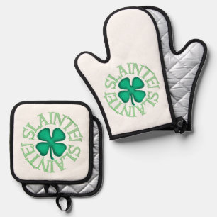 Slainte silver quilt oven mitts pot holders oven mitt & pot holder set