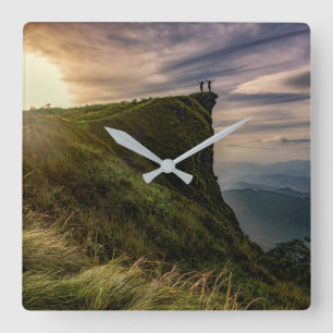 Sleek and Stylish: Best Wall Clock