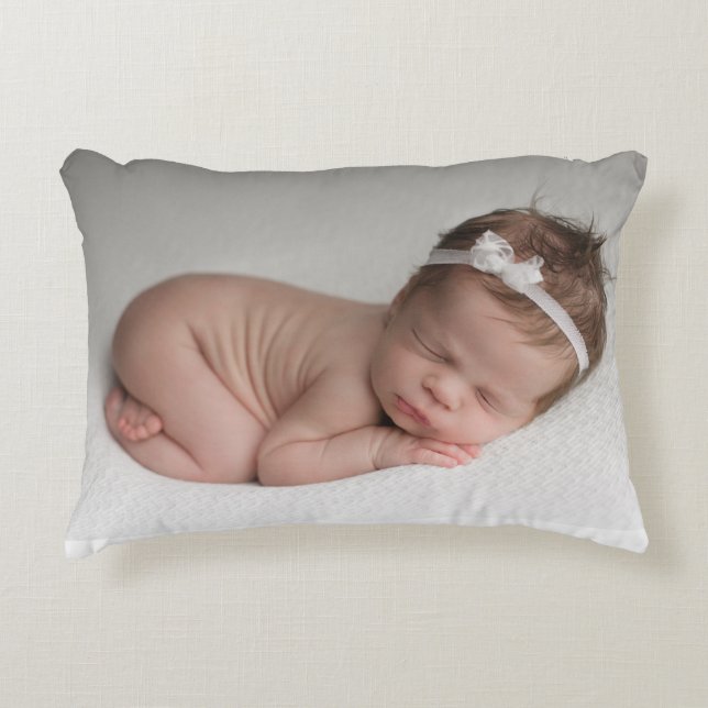 SLEEPING BABY ACCENT THROW PILLOW (Front)
