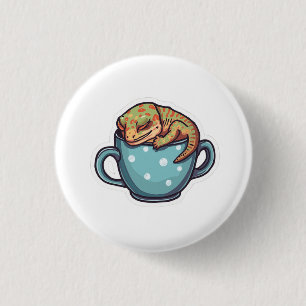 Sleeping gecko 3 cm round badge