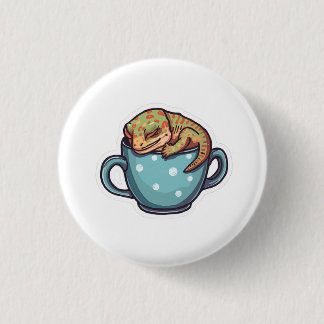 Sleeping gecko 3 cm round badge