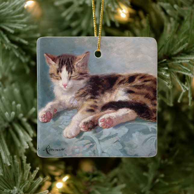 Sleepy Kitten • H. Ronner-Knip • Ornament  (Tree)