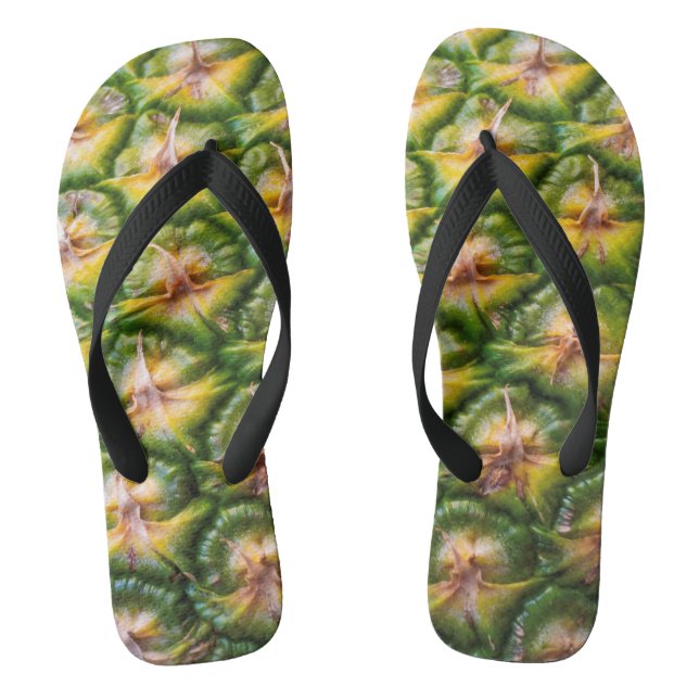 Slippers with pineapple print close up thongs (Footbed)