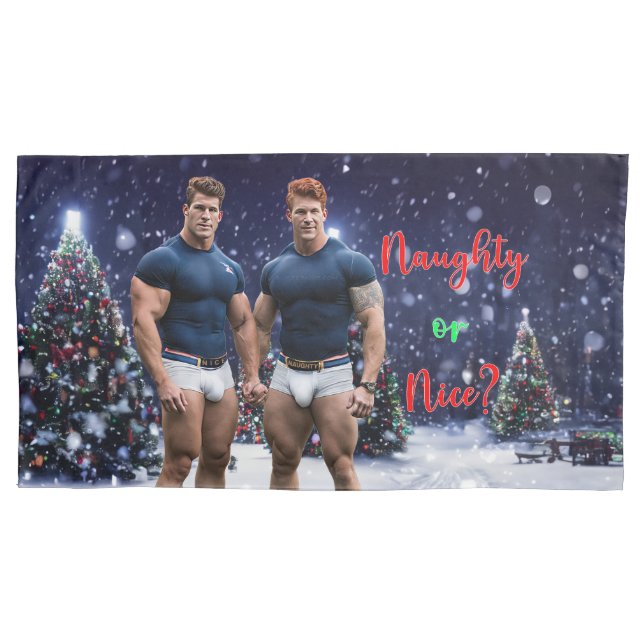 SlipperyJoe's decorated snow-covered Christmas tre Pillowcase (Front)