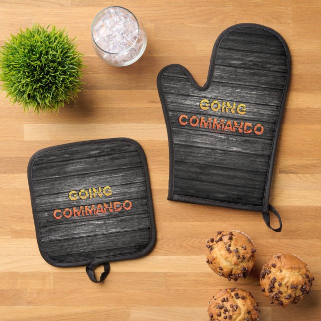 SlipperyJoe's going commando dive-bar energy grit  Oven Mitt & Pot Holder Set (Top Down)