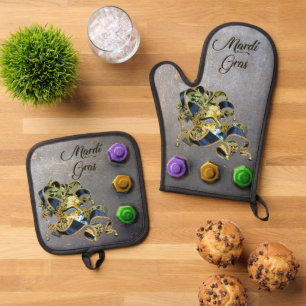 SlipperyJoe's Mardi Gras masquerade mask purple ye Oven Mitt & Pot Holder Set