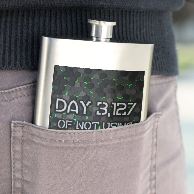 SlipperyJoe's not using geometry interlocking hexa Hip Flask (In Situ)