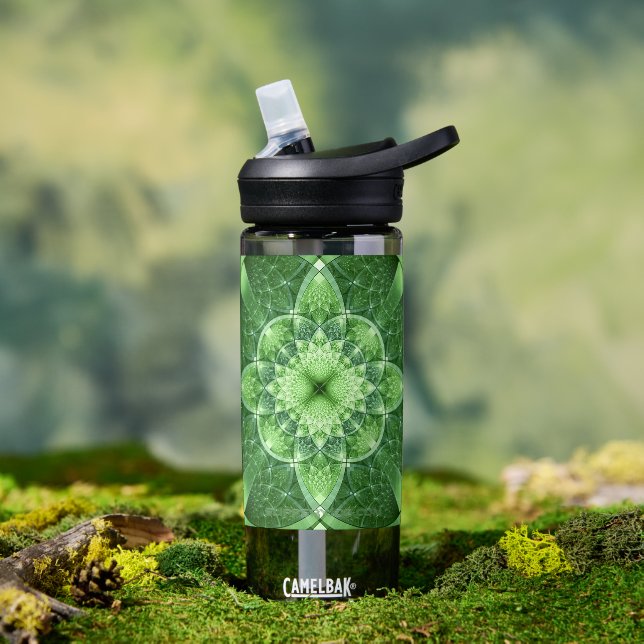 SlipperyJoe's Saint Patrick's Day glowing four lea Water Bottle (Outdoor)