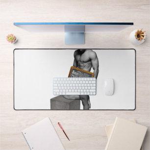 SlipperyJoe's Thanksgiving man hot six-pack abs un Desk Mat