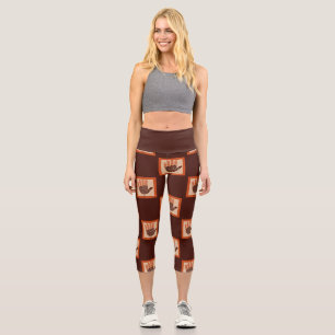 SlipperyJoe's Thanksgiving playful turkey illustra Capri Leggings