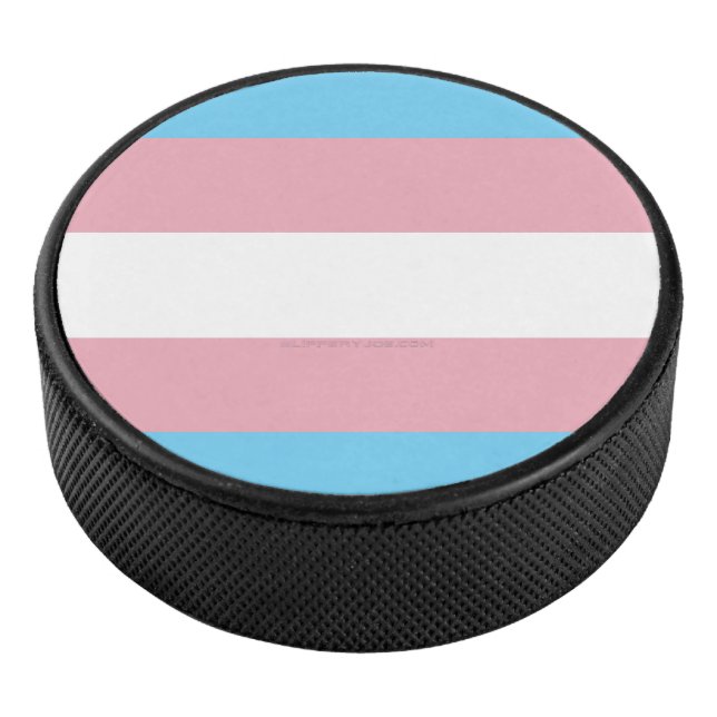 SlipperyJoe's transgender pride flag visibility di Hockey Puck (3/4)