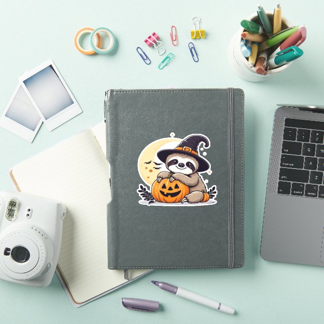 Sloth Halloween Motif Cute Classic T-Shirt (iPad Cover)