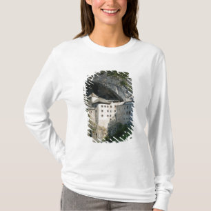 SLOVENIA, RANJSKA, Predjama Castle: 16th T-Shirt