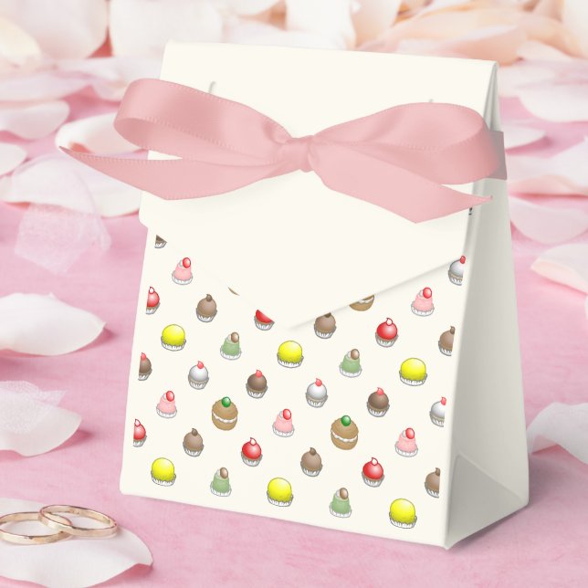 Small Cakes Pattern Favour Box (Wedding)