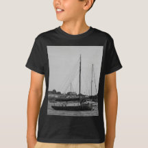 Small Classic Yacht