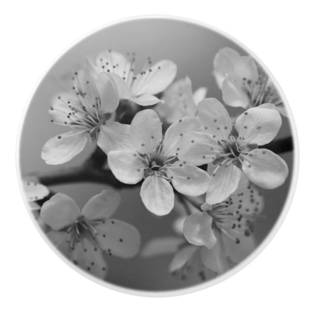 SMALL FLOWERS ON A CERAMIC KNOB (Front)