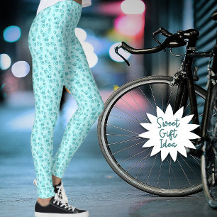 Small Linked Teal Hearts Pattern Over Pastel Green Leggings