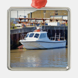 Small White Motorboat Metal Tree Decoration