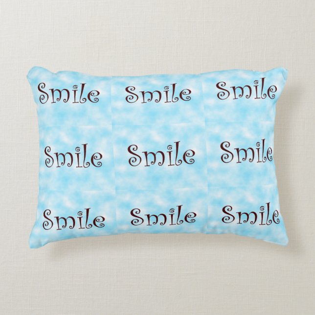 Smile-accent pillow (Front)