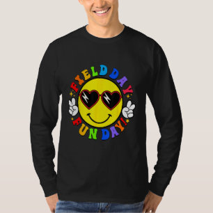 Smile Face Happy Field Day Retro Groovy Field Day T-Shirt
