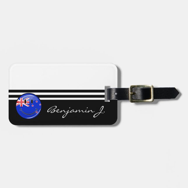 Smiling New Zealand Flag Luggage Tag (Front Horizontal)