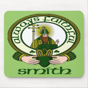 Smith Clan Motto Mouse Pad