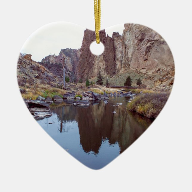 Smith Rock Bend Oregon Ceramic Tree Decoration (Front)