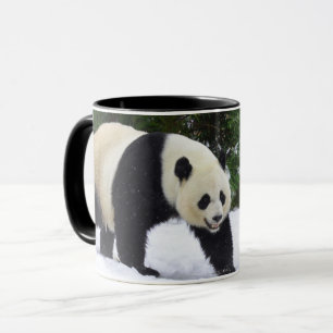 Smithsonian   Giant Pandas In The Snow Mug