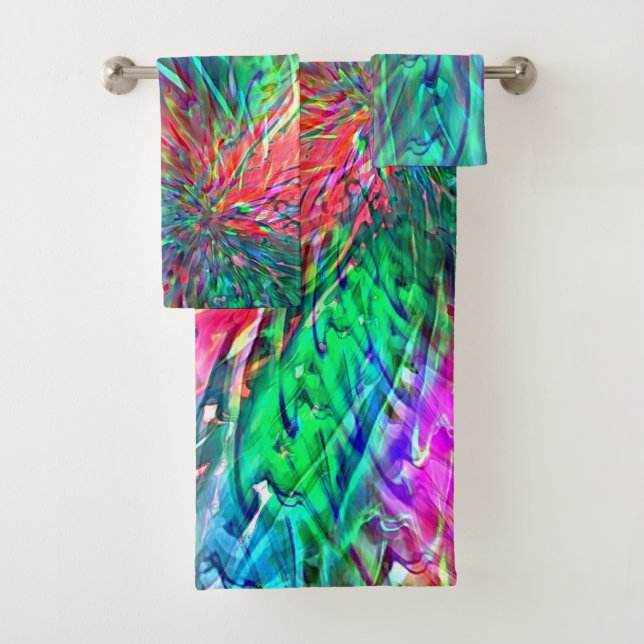 Smooth spiral in overlapping showy coloured spots bath towel set (Insitu)