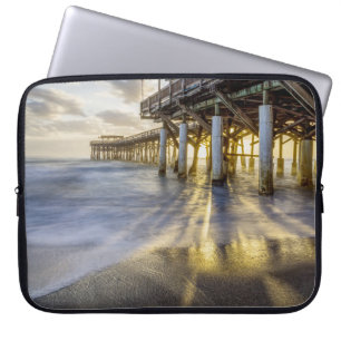 Smooth Waves At Cocoa Pier Laptop Sleeve