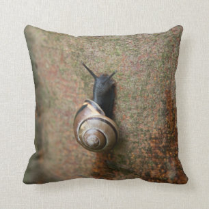 Snail Throw pillow