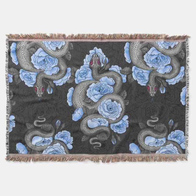 Snakes and blue roses throw blanket (Front)