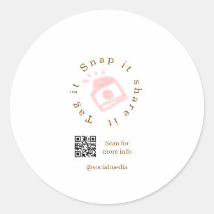 Snap tag share social media q r code brown red
