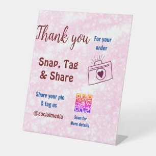 Snap tag share social media q r code glitter pink pedestal sign
