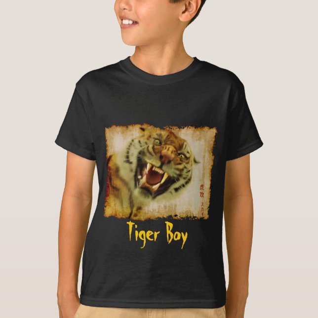 Snarling Asian Tiger Wildlife-lover Art Apparel T-Shirt (Front)