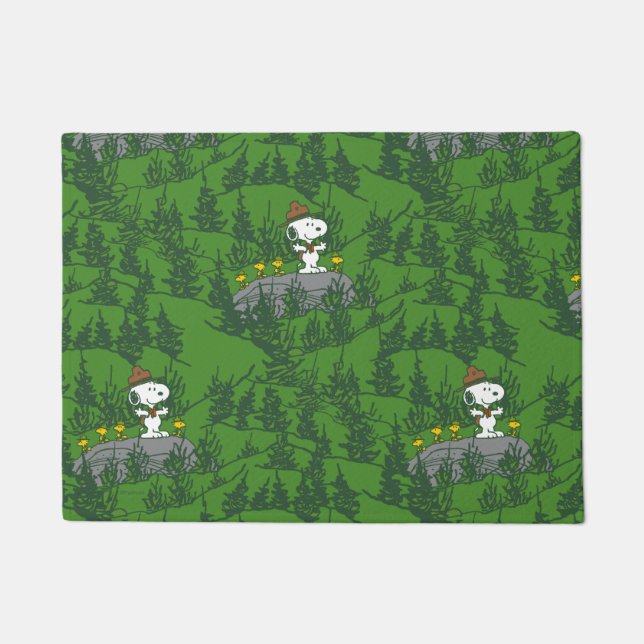 Snoopy Beagle Scout Hiking Pattern Doormat (Front)