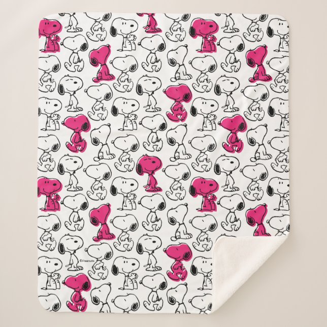 Snoopy Black & Magenta Pattern Sherpa Blanket (Front)