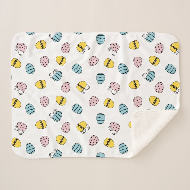 Snoopy Easter Egg Pattern Sherpa Blanket (Front (Horizontal))