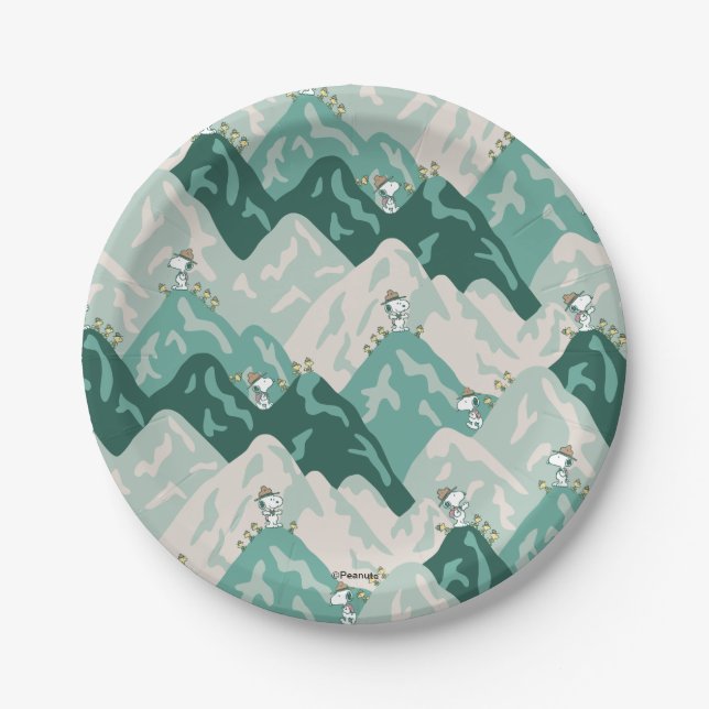 Snoopy Great Outdoors Pattern Paper Plate (Front)