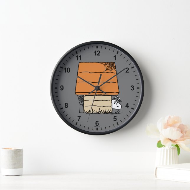 Snoopy Halloween Spider Web Doghouse Clock (Home)