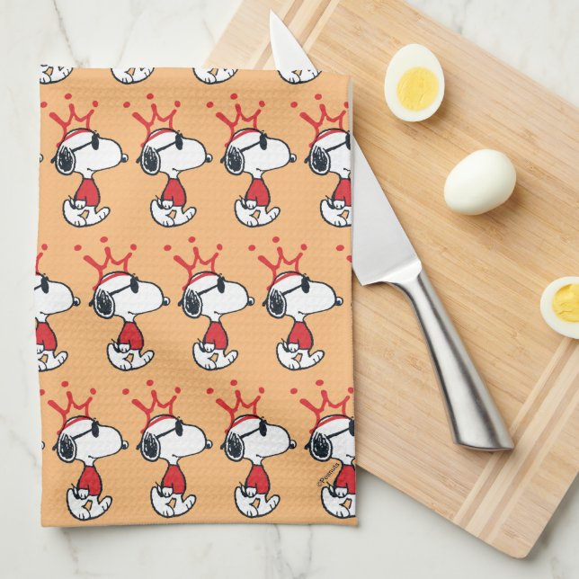 Snoopy - Joe Cool Crown Tea Towel (Quarter Fold)