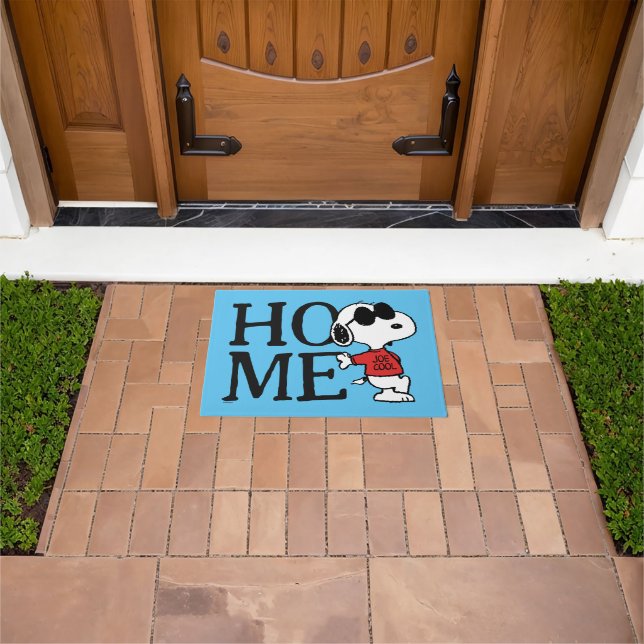 Snoopy "Joe Cool" Standing Doormat (Outdoor)