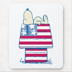 Snoopy on 4th of July Dog House Mouse Pad