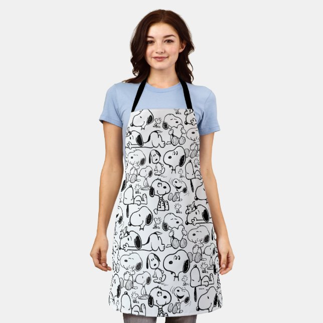 Snoopy Smile Giggle Laugh Pattern Apron (Worn)