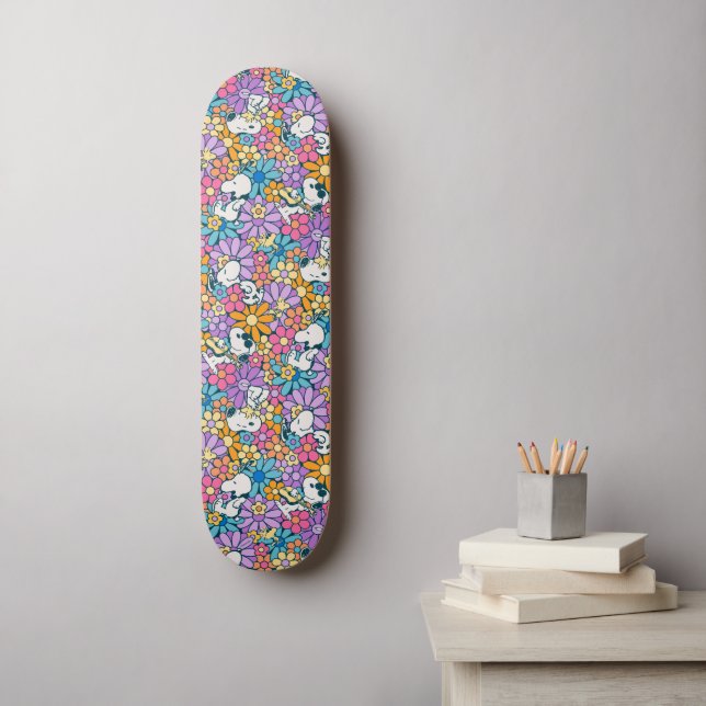 Snoopy & Woodstock Flower Pattern Skateboard (Wall Art)