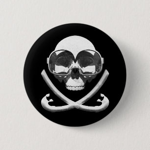 Snorkeling and Scuba Diving Pirate Skull Flag 6 Cm Round Badge
