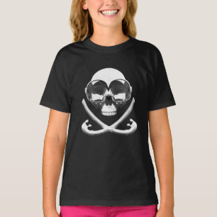 Snorkelling and Scuba Diving Pirate Skull Flag T-Shirt